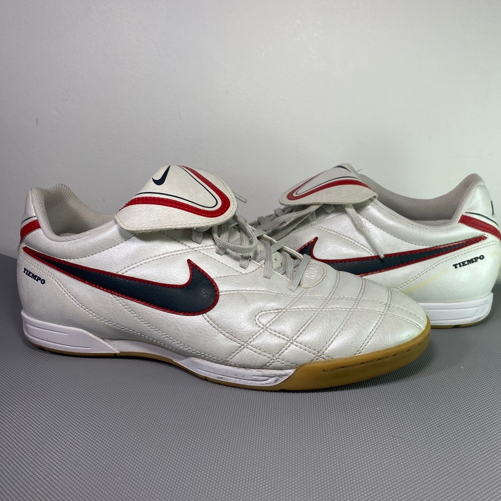 Nike Tiempo Natural III IC 366206-136 WHITE/ SEAWEED-SPORT RED Men’s Size 10.5